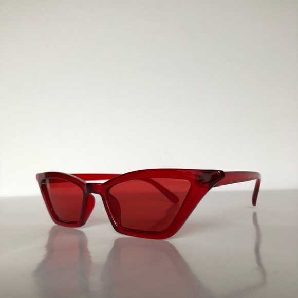 Transparent Cat Eye Slim Sunglasses - Picture 2 of 5